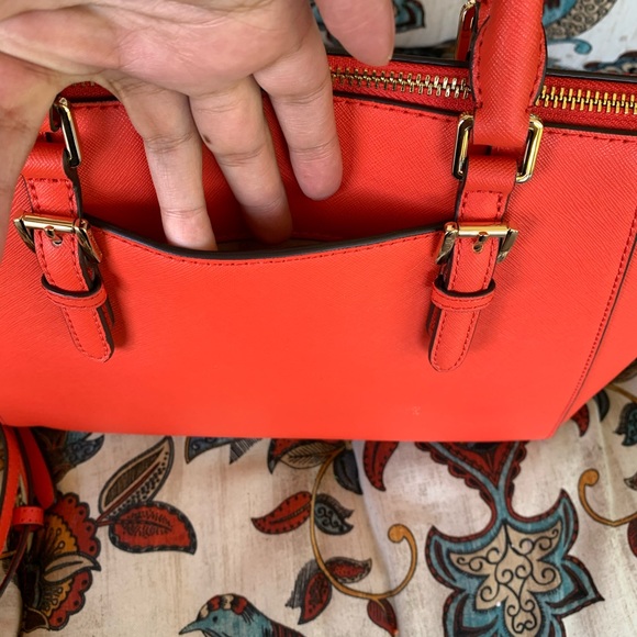 Beautiful large Ciara satchel 😍 - Picture 7 of 9